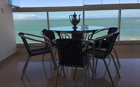 Apto Luxo frente praia do Morro